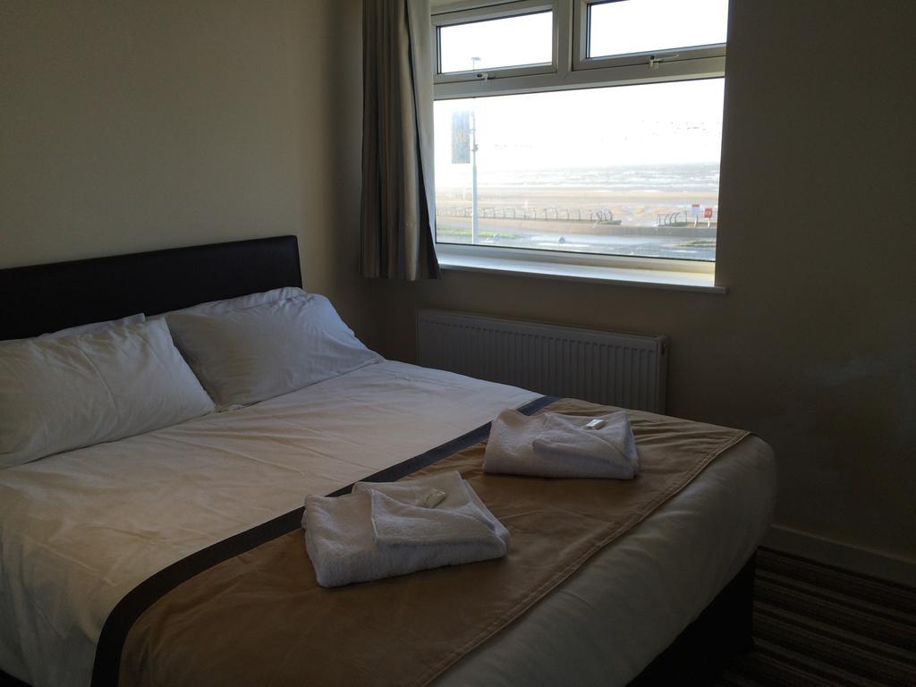 Sunny Days Hotel Blackpool Exteriör bild